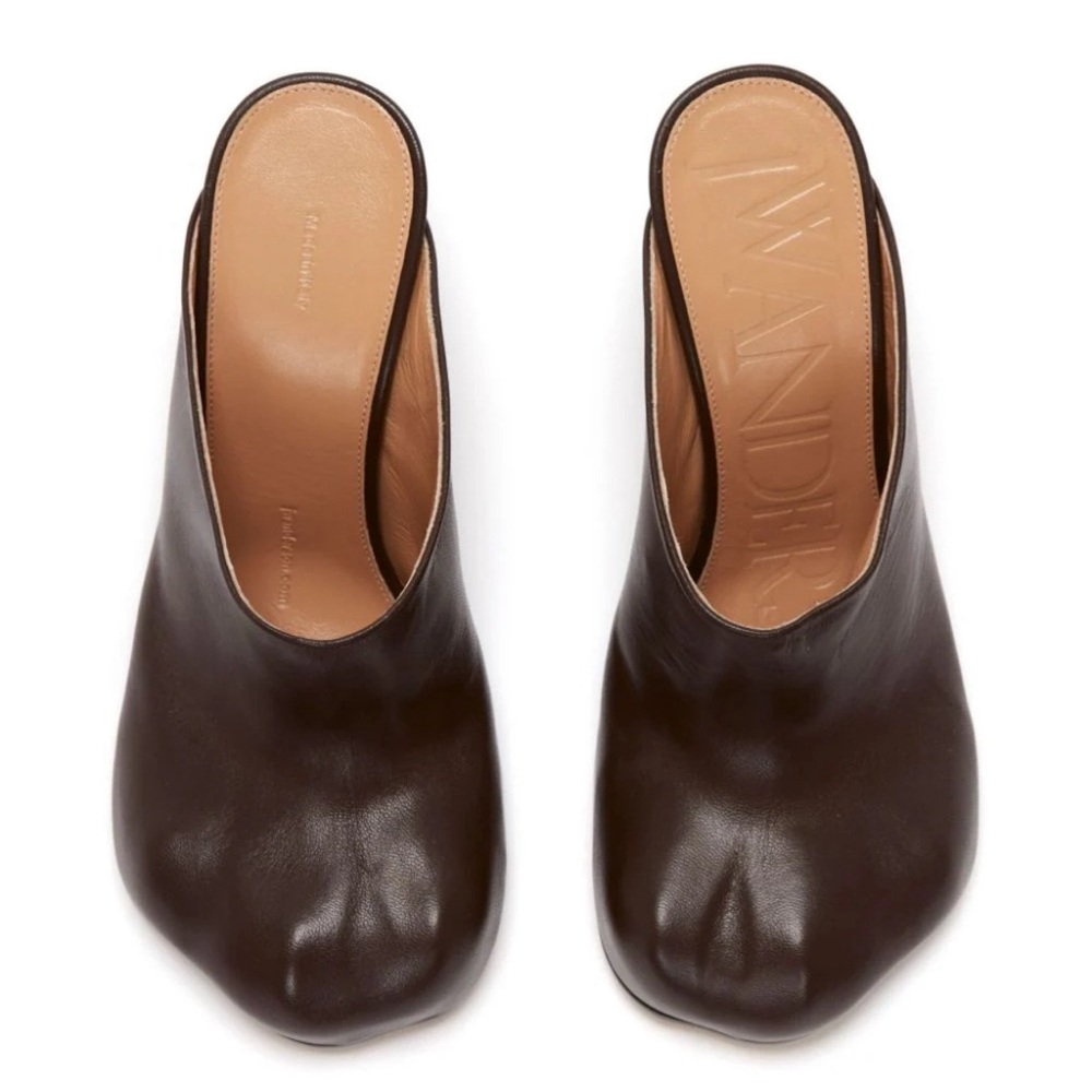 JW ANDERSON paw mules size 39.